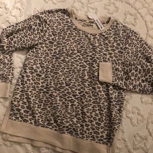 NWT Leopard print pullover sz M